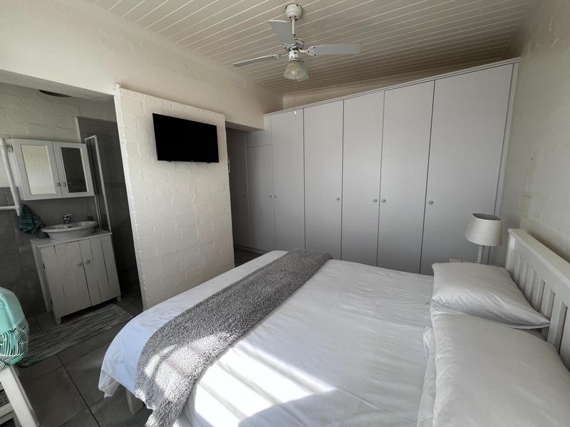 4 Bedroom Property for Sale in Dwarskersbos Western Cape